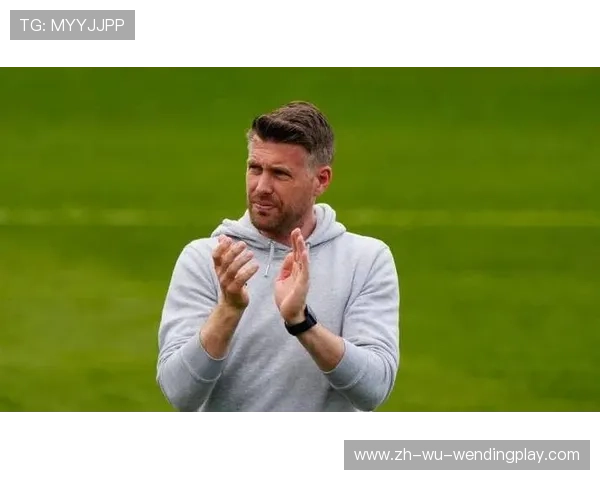 英超球队主教练：战术与领袖风范